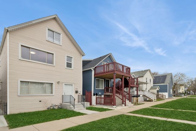 3236 S 49th Avenue, Cicero, IL 60804