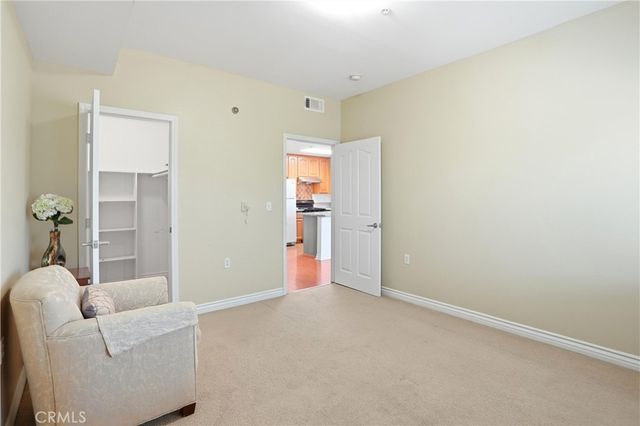 17888 Alburtis Avenue A105, Artesia, CA 90701