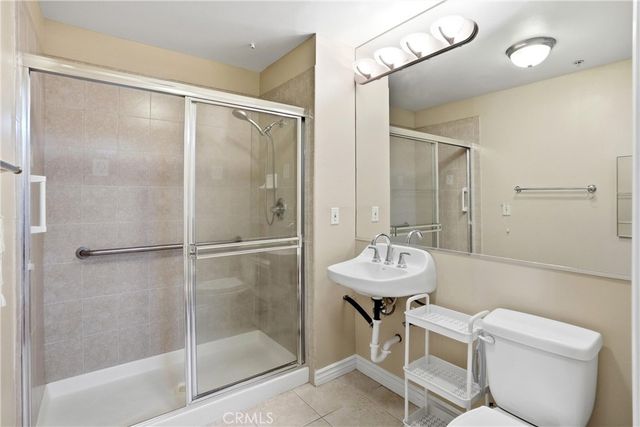 17888 Alburtis Avenue A105, Artesia, CA 90701