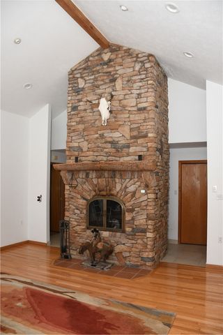 4050 Adelaide Hls, Connellsville, PA 15425