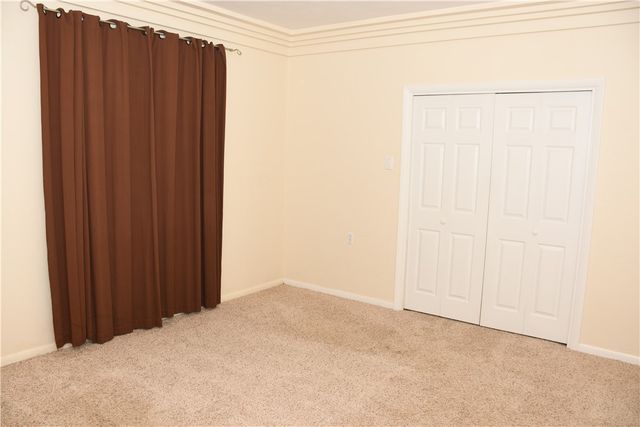 4050 Adelaide Hls, Connellsville, PA 15425