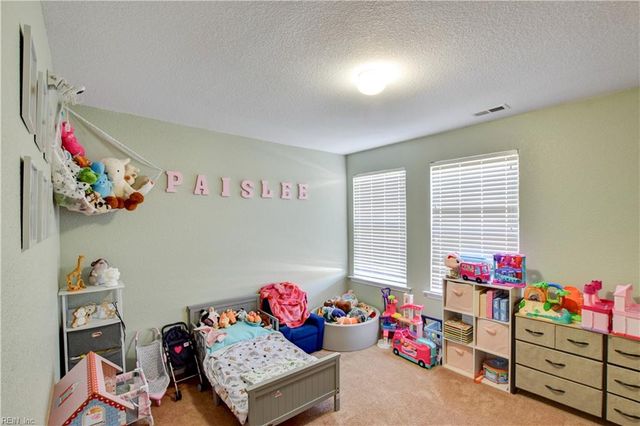 5268 Jones LN, Chesapeake, VA 23320