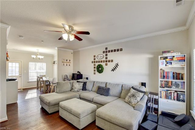 5268 Jones LN, Chesapeake, VA 23320