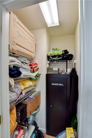 5268 Jones LN, Chesapeake, VA 23320