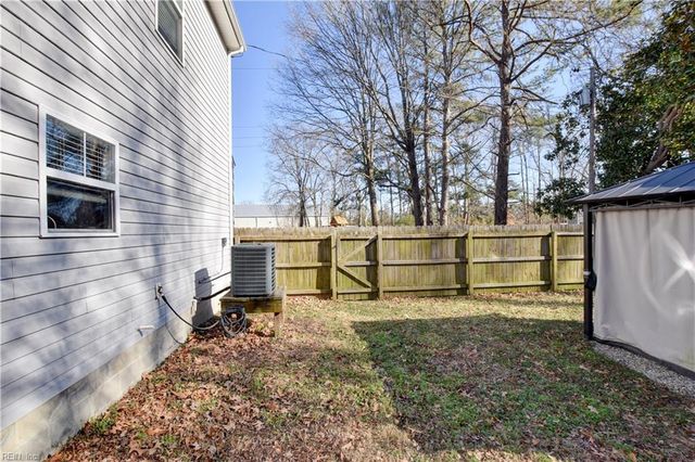 5268 Jones LN, Chesapeake, VA 23320