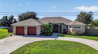 1012 SW 39th TER, Cape Coral, FL 33914