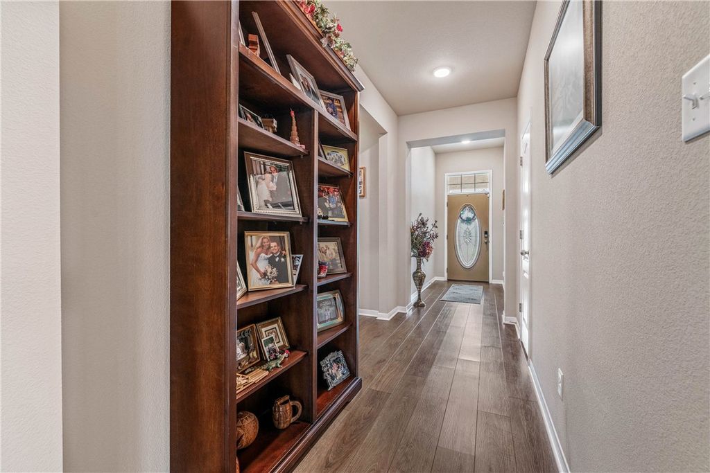6301 Rockford Drive, College Station, TX 77845 — photo 4