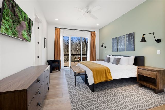 12 Manchester Drive, Bella Vista, AR 72714