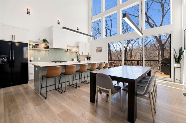 12 Manchester Drive, Bella Vista, AR 72714