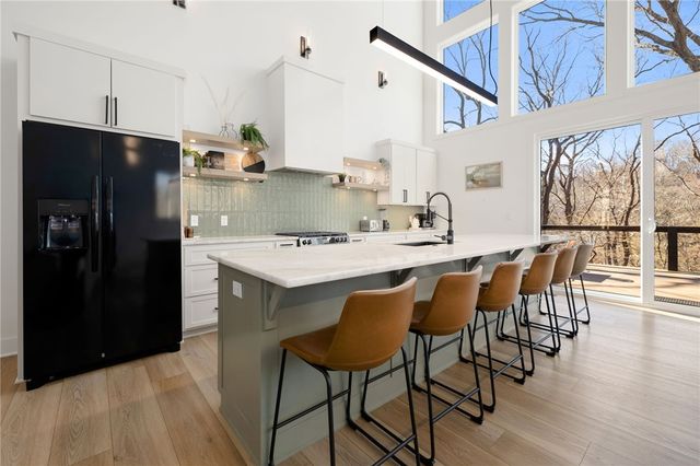 12 Manchester Drive, Bella Vista, AR 72714