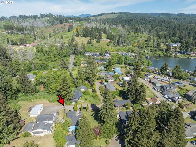 5053 Ne 50TH St, Neotsu, OR 97364