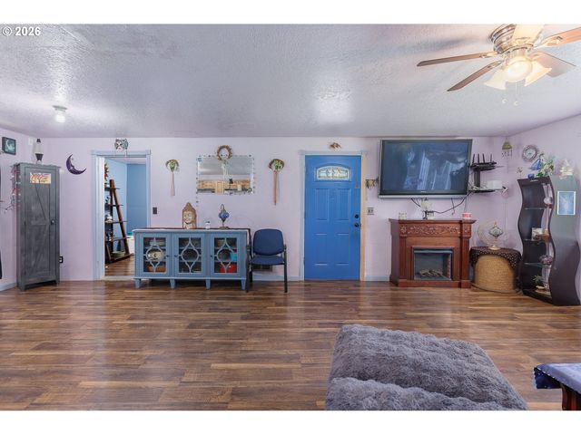 5053 Ne 50TH St, Neotsu, OR 97364