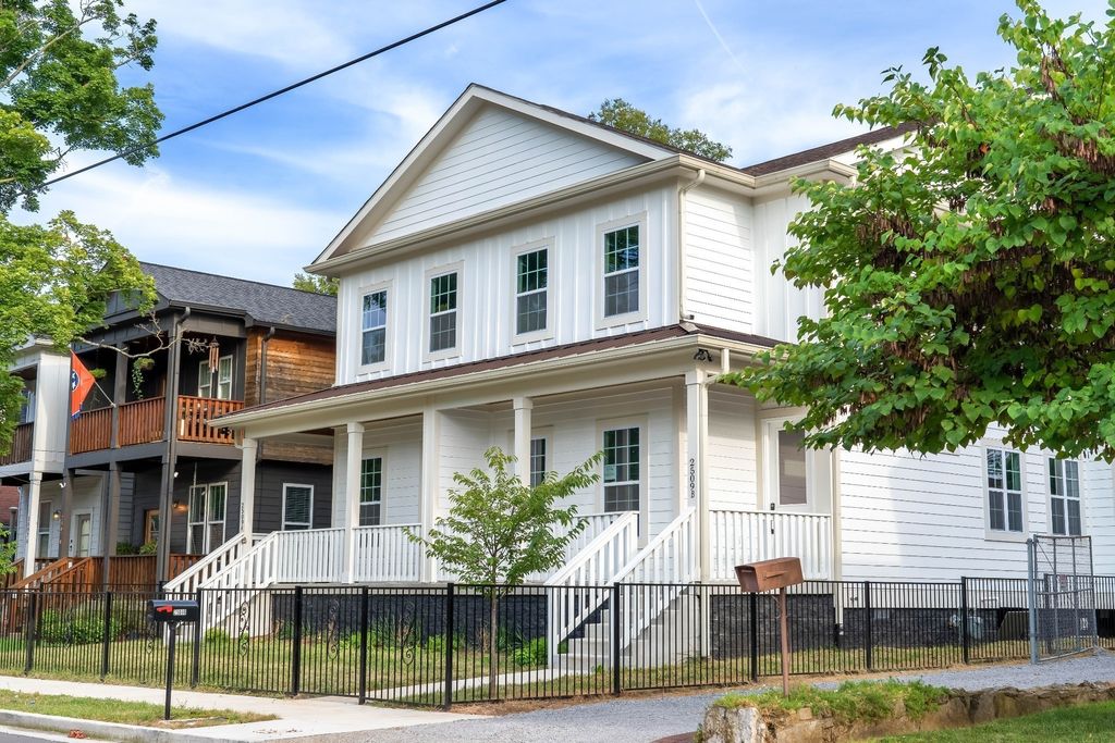2509B Scovel St, Nashville, TN 37208
