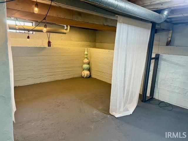 1207 S Delphos Street, Kokomo, IN 46902