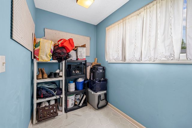 405 Raintree Pl, Hermitage, TN 37076