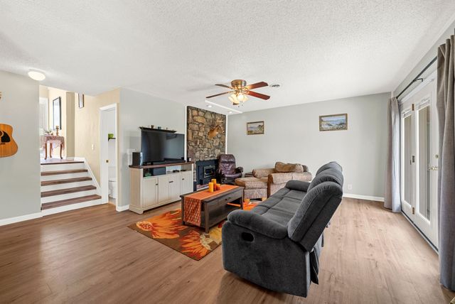 405 Raintree Pl, Hermitage, TN 37076