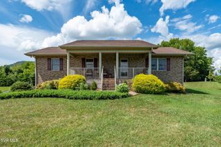 214 Stewart Hills Drive, Rogersville, TN 37857