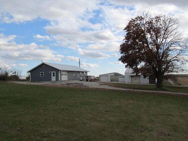 13004 Blue School Road, Fennimore, WI 53809