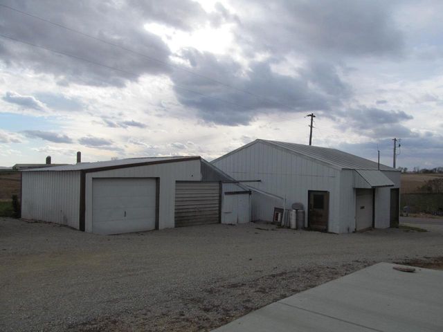 13004 Blue School Road, Fennimore, WI 53809