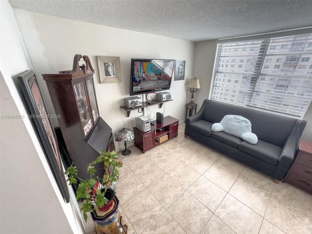251 174th Street 808, Sunny Isles Beach, FL 33160