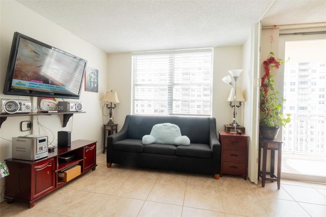 251 174th Street 808, Sunny Isles Beach, FL 33160