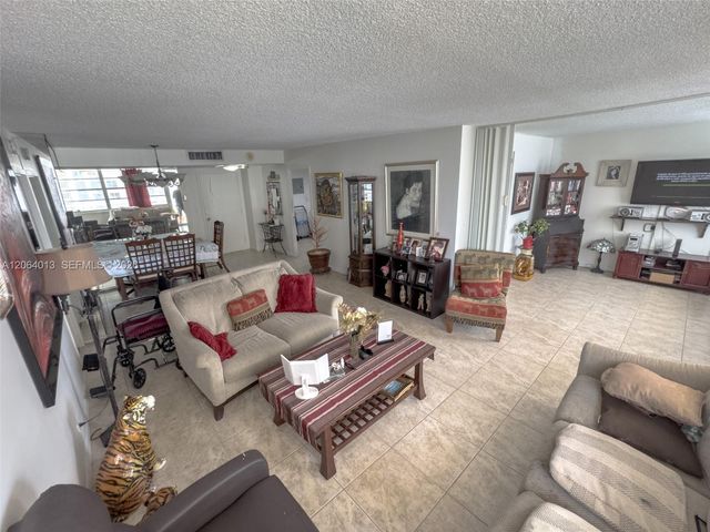 251 174th Street 808, Sunny Isles Beach, FL 33160