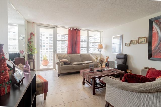251 174th Street 808, Sunny Isles Beach, FL 33160