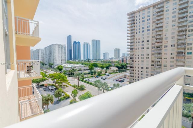 251 174th Street 808, Sunny Isles Beach, FL 33160