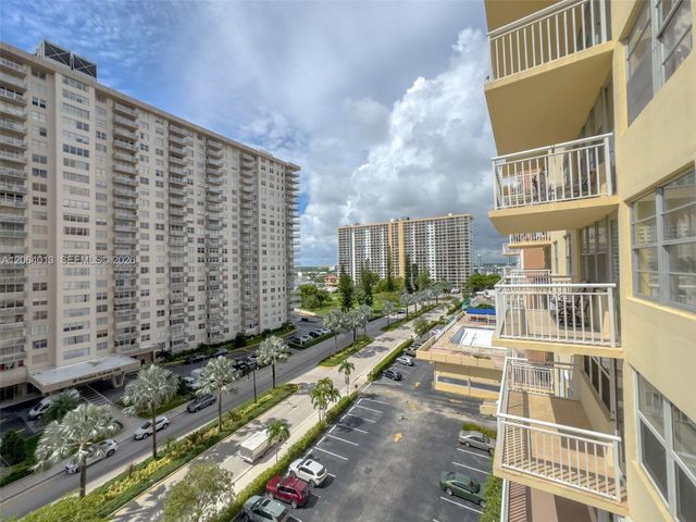 251 174th Street 808, Sunny Isles Beach, FL 33160
