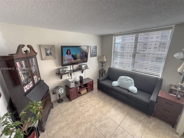 251 174th Street 808, Sunny Isles Beach, FL 33160