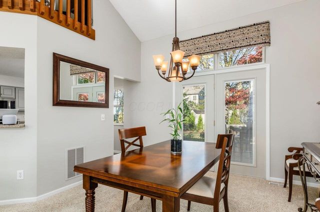 2412 Birch Bark Trail, Grove City, OH 43123