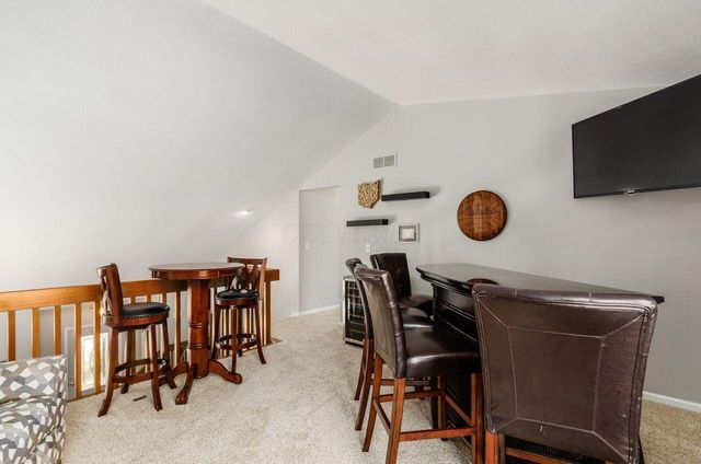 2412 Birch Bark Trail, Grove City, OH 43123