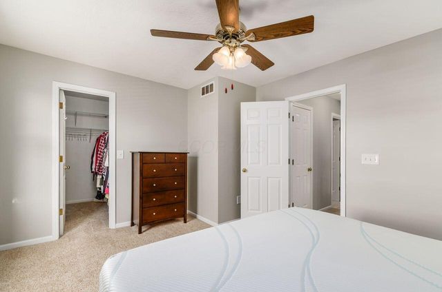 2412 Birch Bark Trail, Grove City, OH 43123