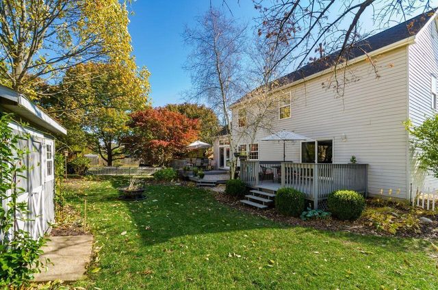 2412 Birch Bark Trail, Grove City, OH 43123