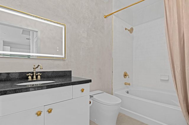 300 S Australian Avenue 1608, West Palm Beach, FL 33401