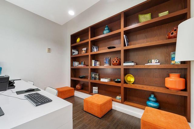 300 S Australian Avenue 1608, West Palm Beach, FL 33401