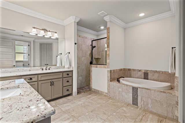 8501 Kingsley Circle, Granbury, TX 76049