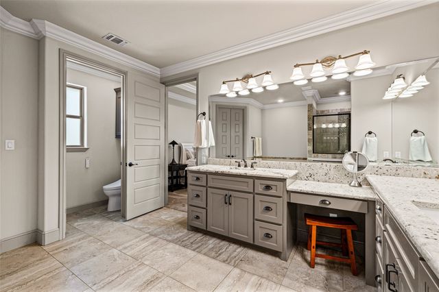 8501 Kingsley Circle, Granbury, TX 76049