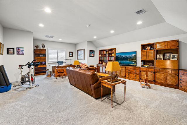 8501 Kingsley Circle, Granbury, TX 76049