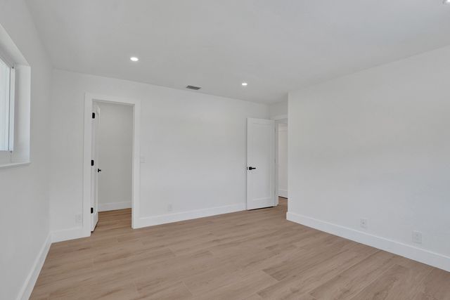 2009 SW 36TH Avenue, Delray Beach, FL 33445