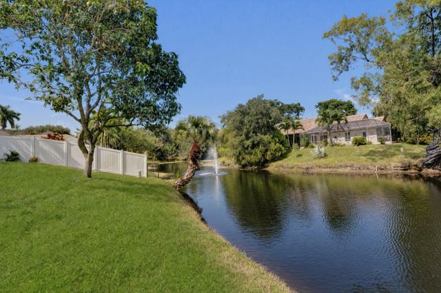 2009 SW 36TH Avenue, Delray Beach, FL 33445