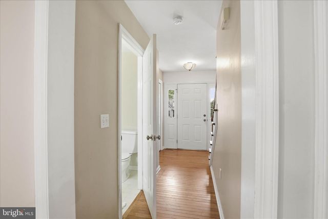 216 JUNIPER DR, Lancaster, PA 17602