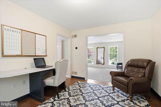 216 JUNIPER DR, Lancaster, PA 17602