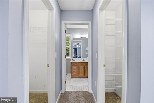 216 JUNIPER DR, Lancaster, PA 17602