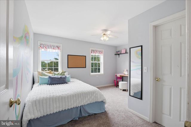 216 JUNIPER DR, Lancaster, PA 17602