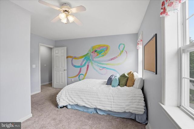 216 JUNIPER DR, Lancaster, PA 17602