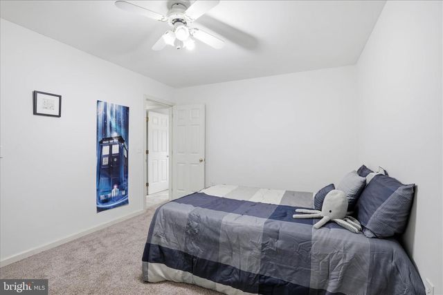216 JUNIPER DR, Lancaster, PA 17602
