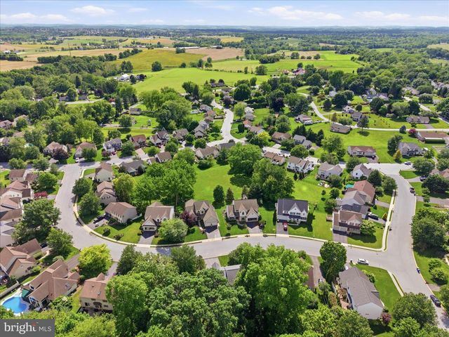 216 JUNIPER DR, Lancaster, PA 17602