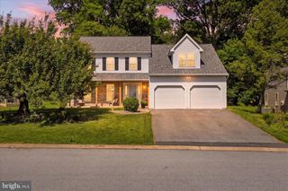 216 JUNIPER DR, Lancaster, PA 17602