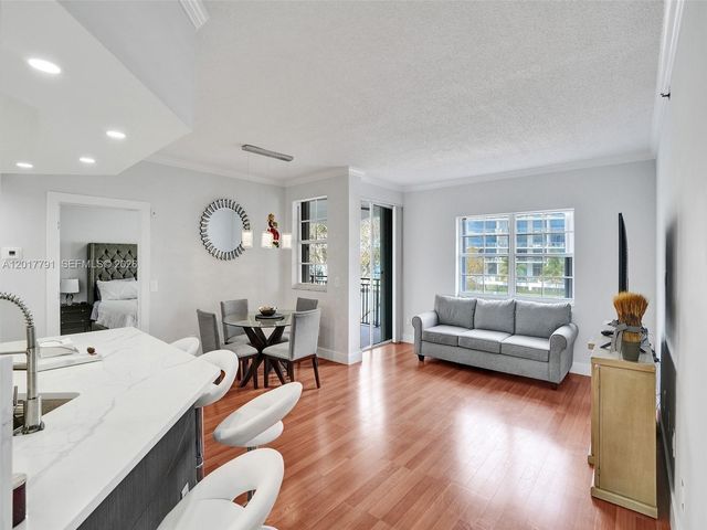 3245 NE 184th Street 13305, Aventura, FL 33160